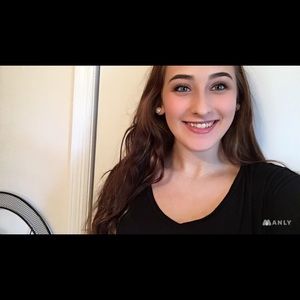 Meet your Posher, Rebecca